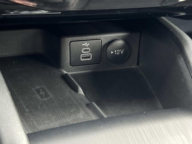 Certified 2024 Ford Escape ST-Line Elite image 25