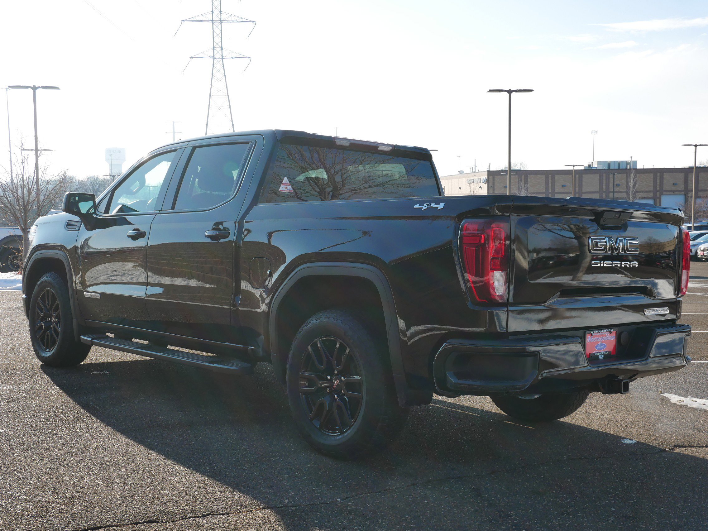 Used 2020 GMC Sierra 1500 Elevation w/ Elevation Value Package image 4