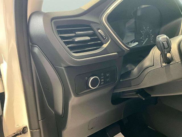 Certified 2022 Ford Escape SE w/ Cold Weather Package AWD/4WD image 16