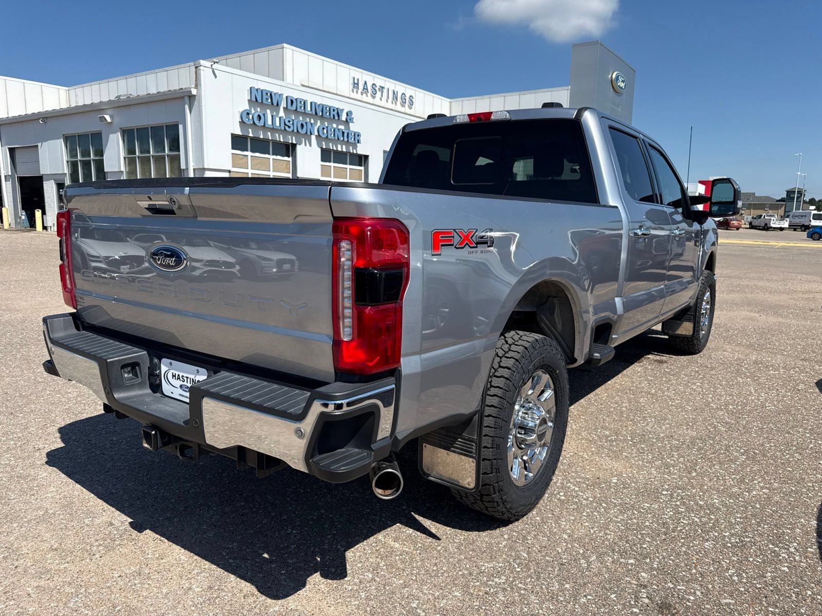 Certified 2023 Ford F250 Lariat w/ Chrome Package AWD/4WD image 8