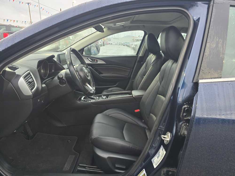Used 2018 MAZDA MAZDA3 Touring image 9