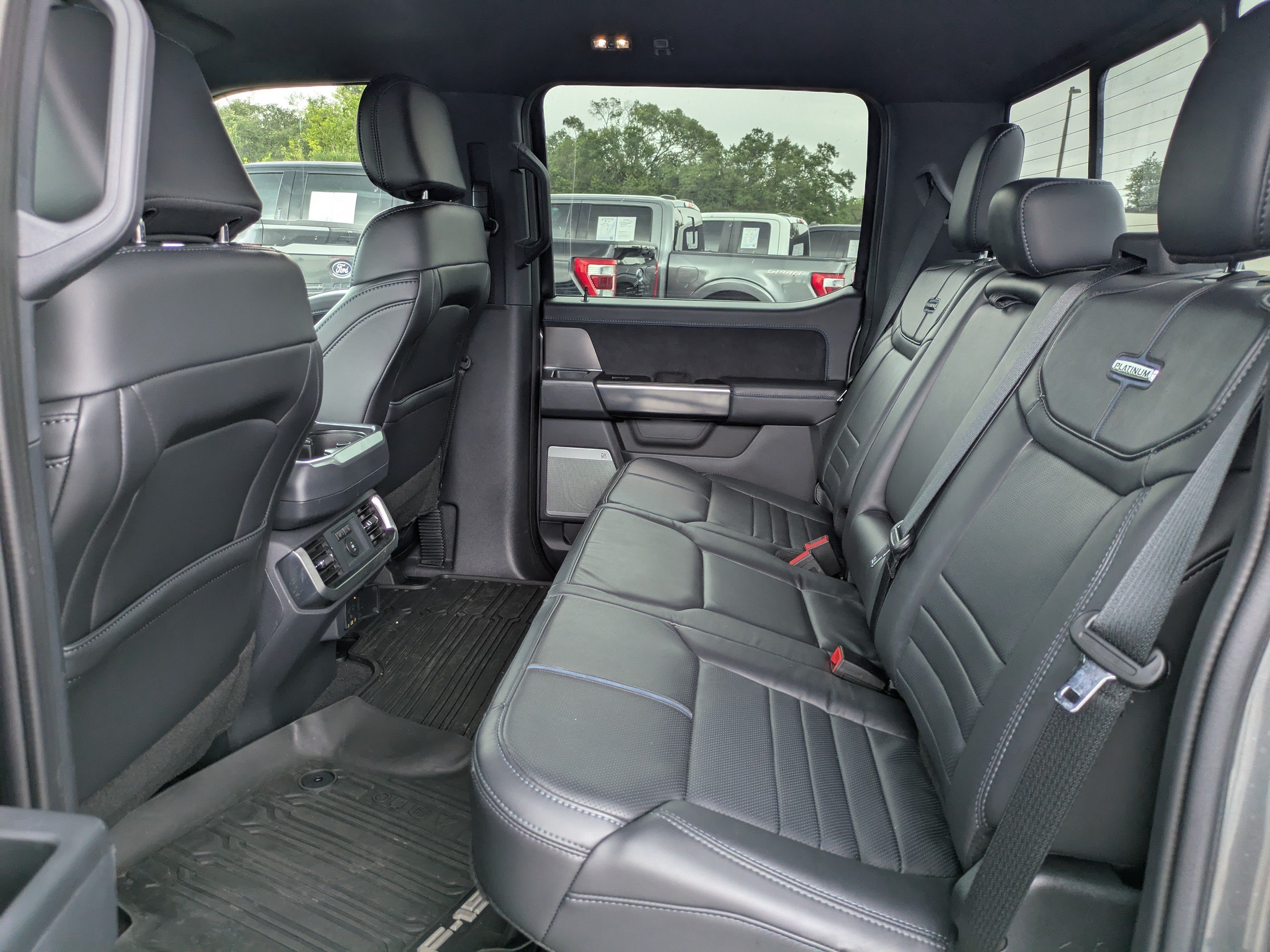 Certified 2025 Ford F150 Platinum AWD/4WD image 13