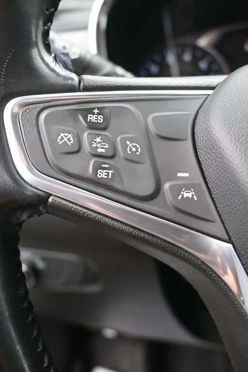 Used 2022 Chevrolet Equinox LT w/ Driver Convenience Package AWD/4WD image 17