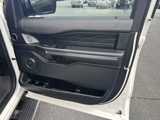 Certified 2021 Ford Expedition Max Platinum AWD/4WD image 14