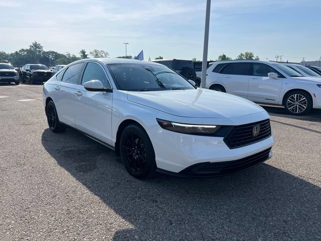 Used 2023 Honda Accord LX image 2