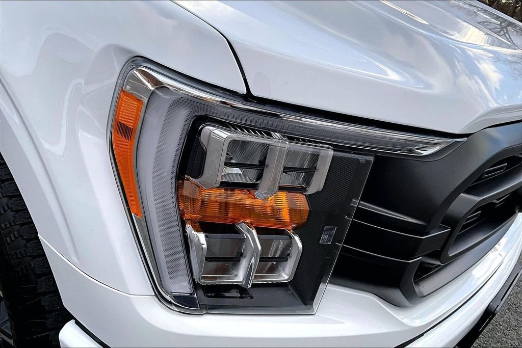 Certified 2023 Ford F150 XLT w/ Equipment Group 302A High image 27