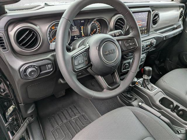 Used 2023 Jeep Wrangler Unlimited Sport AWD/4WD image 10