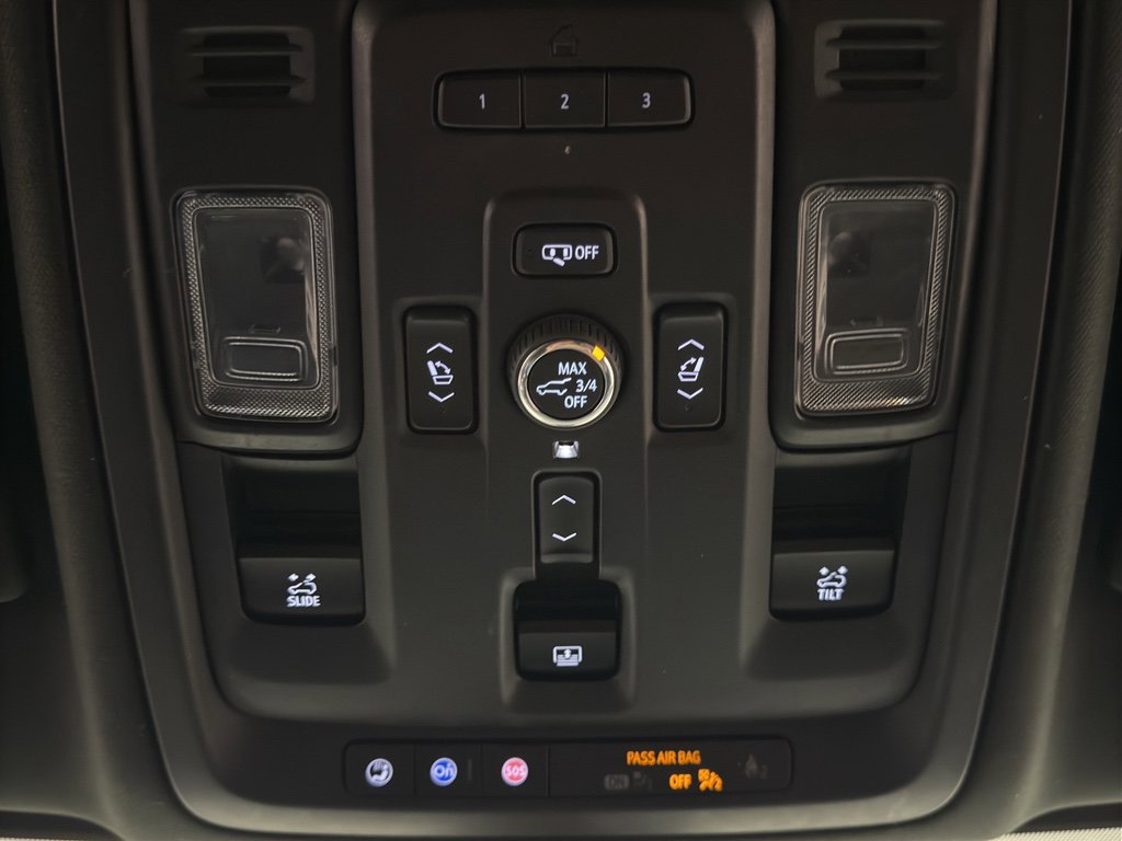 Used 2021 GMC Yukon XL Denali w/ Denali Ultimate Package image 29