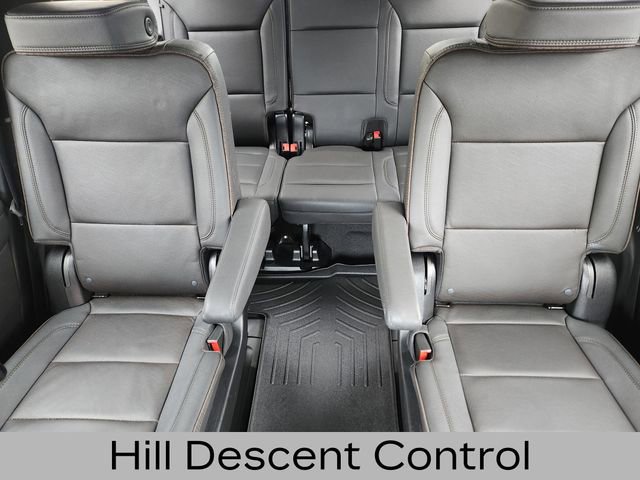 Used 2023 Chevrolet Tahoe High Country w/ Advanced Technology Package image 17