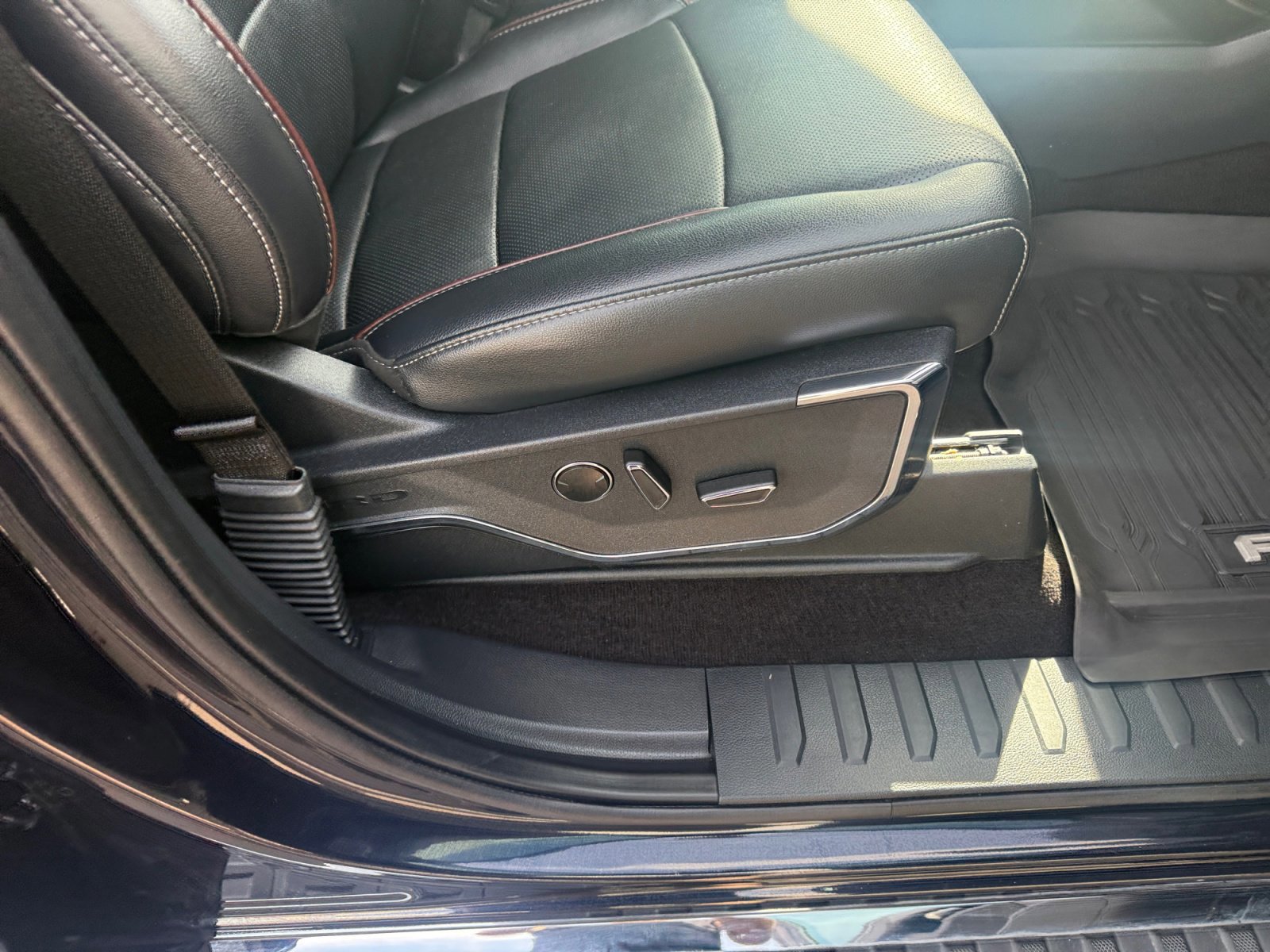 Certified 2021 Ford F150 Lariat w/ Max Trailer Tow Package image 31