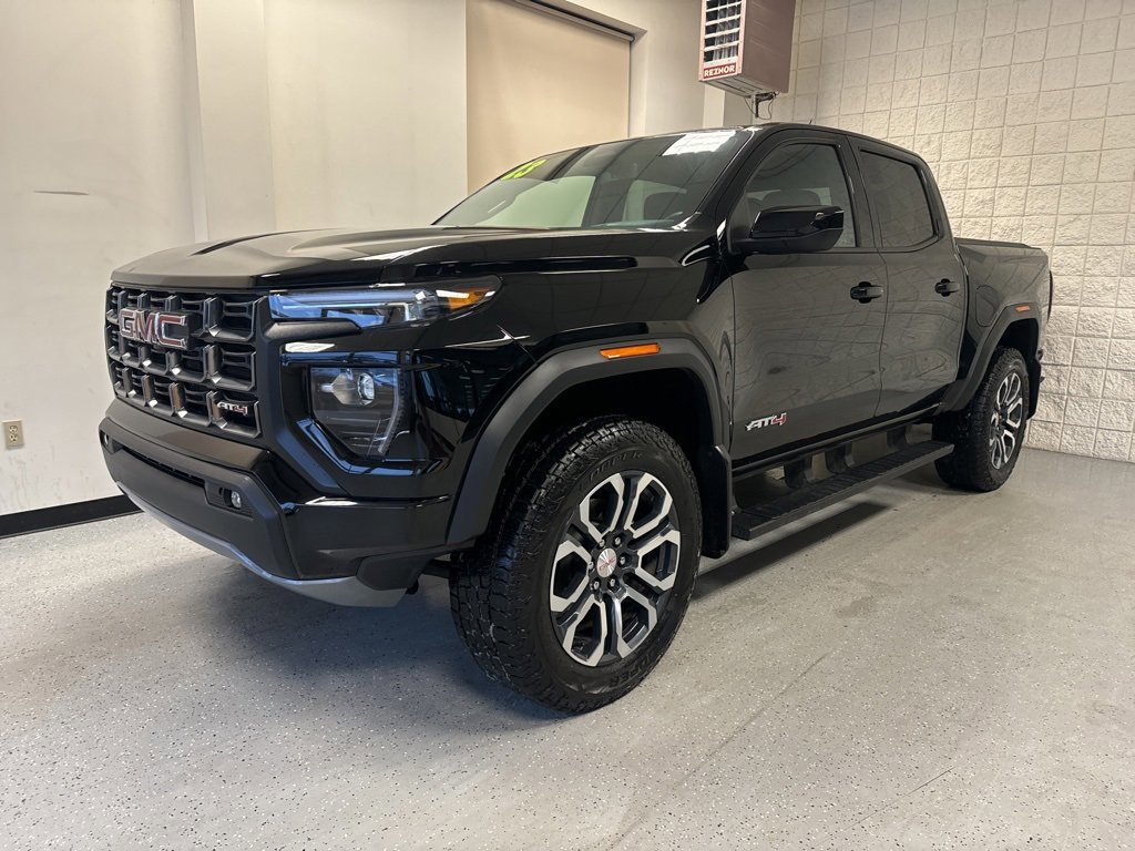 Used 2023 GMC Canyon AT4 w/ AT4 Premium Package image 14
