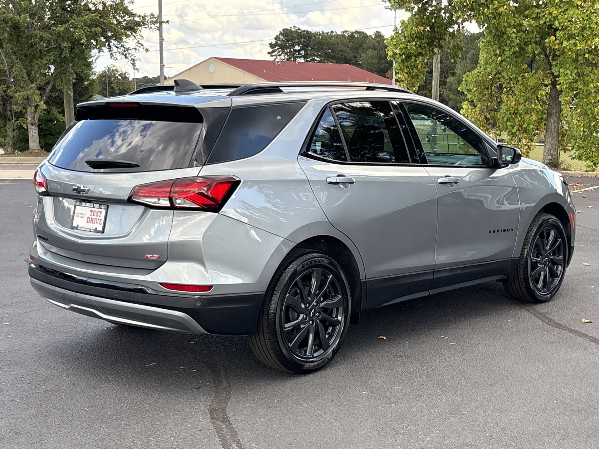 Used 2024 Chevrolet Equinox RS w/ LPO, Floor Liner Package FWD image 25