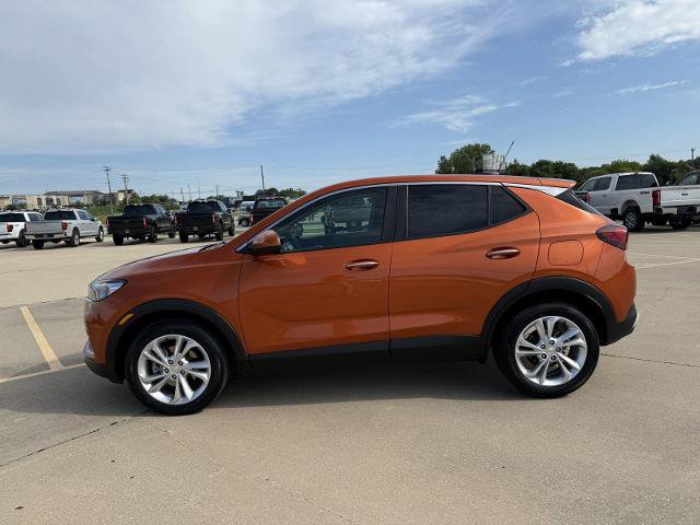 Used 2023 Buick Encore GX Preferred w/ Cold Weather Comfort Package FWD image 5