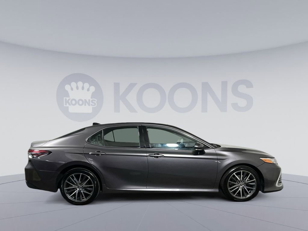 Used 2023 Toyota Camry XLE w/ Navigation Package image 8