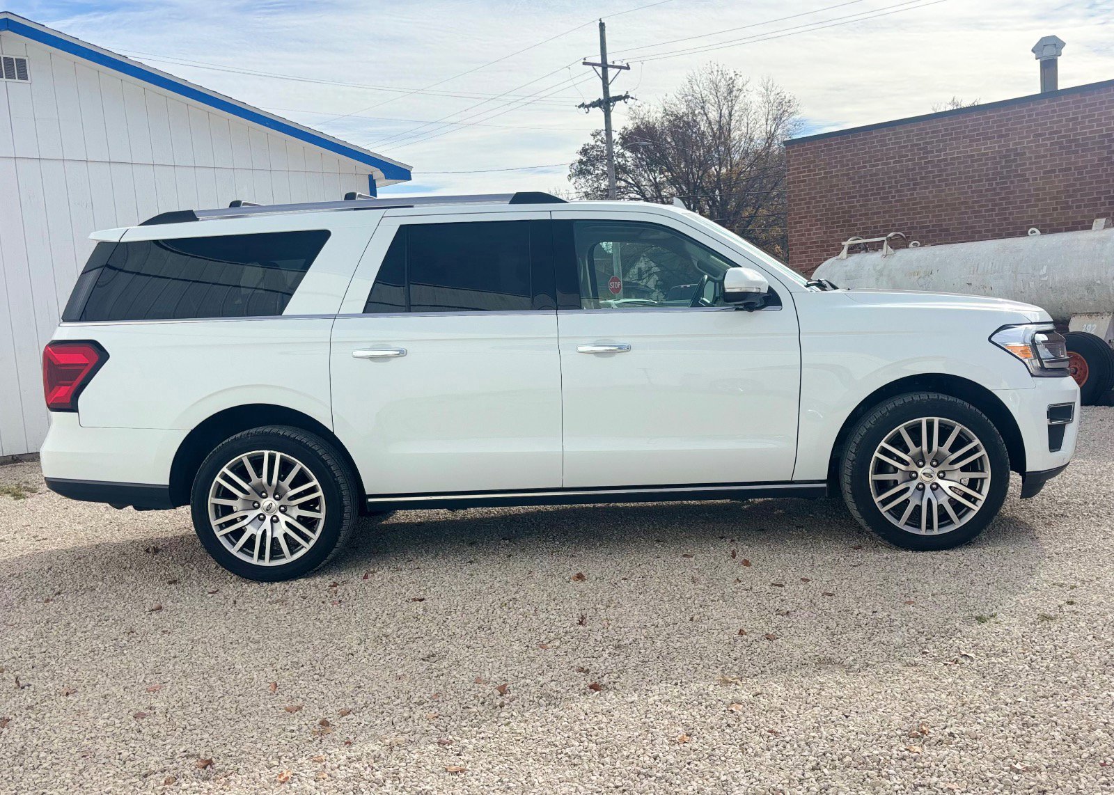 Certified 2023 Ford Expedition Max Limited image 6