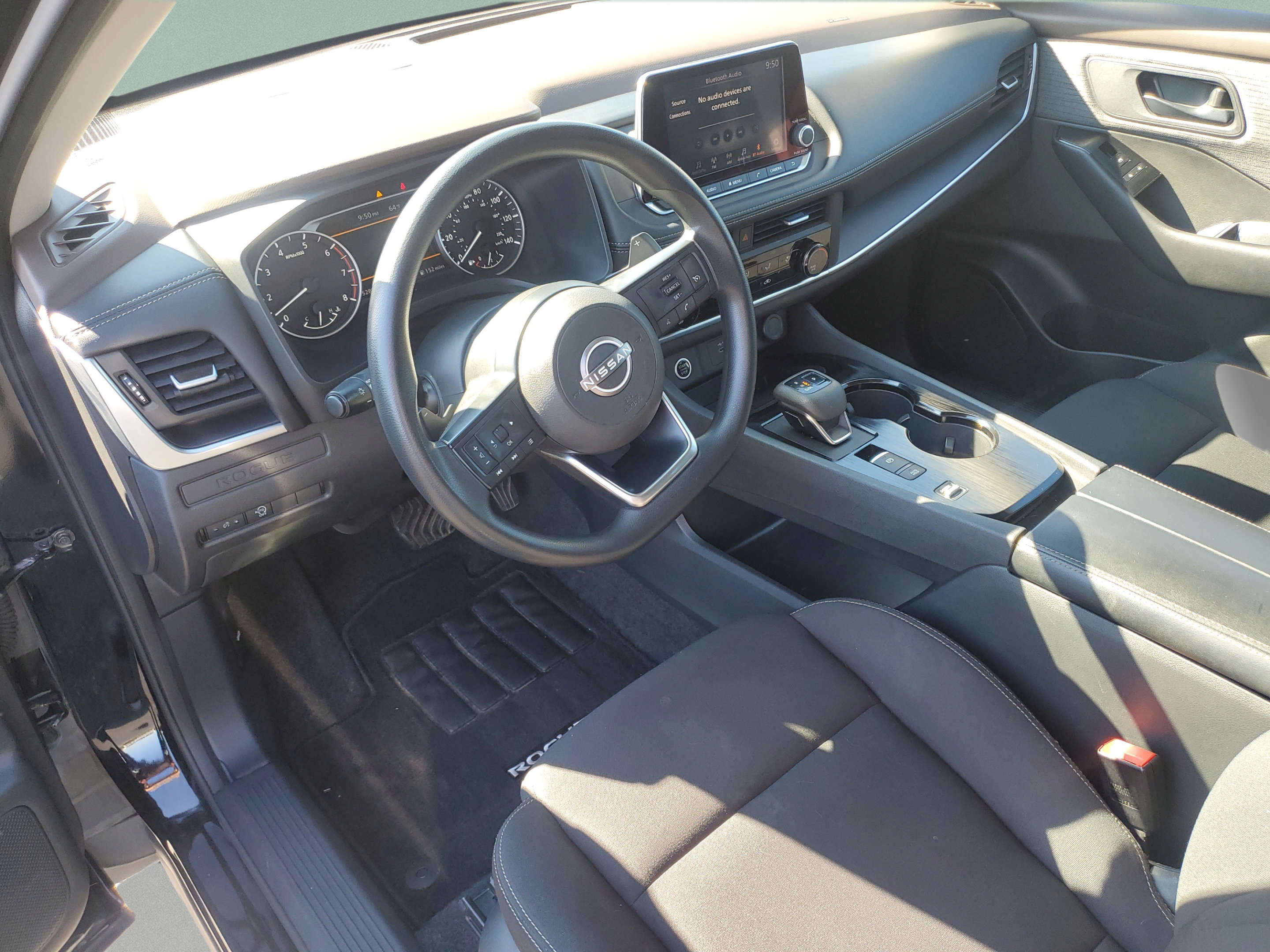 Used 2023 Nissan Rogue S FWD image 15