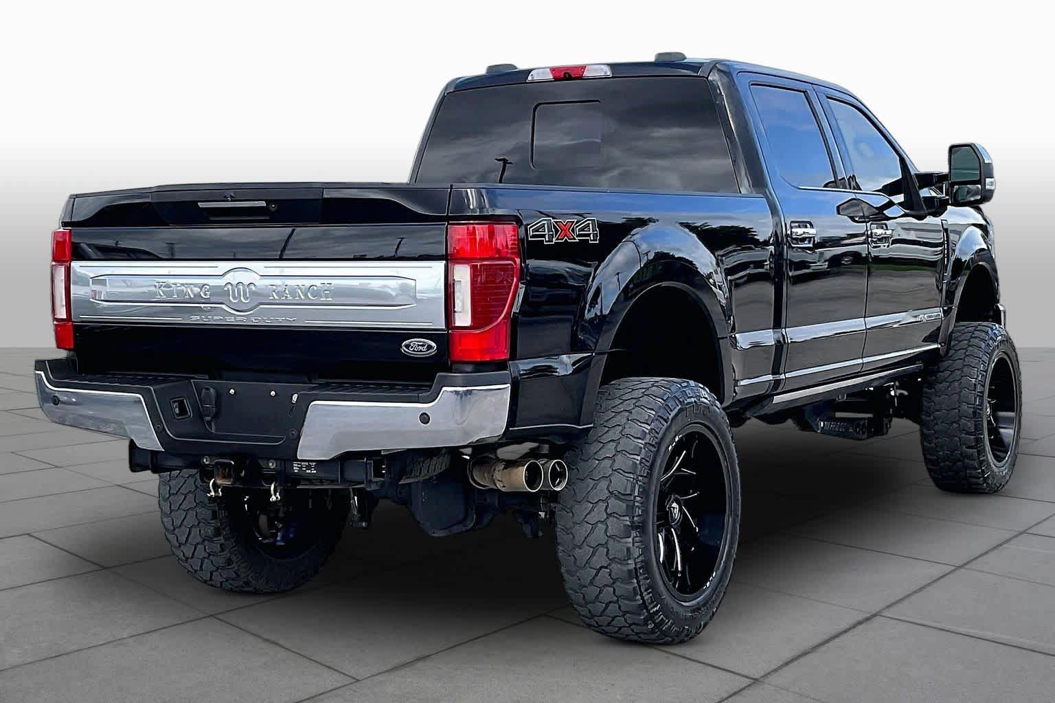 Certified 2020 Ford F250 King Ranch w/ King Ranch Ultimate Package AWD/4WD image 13