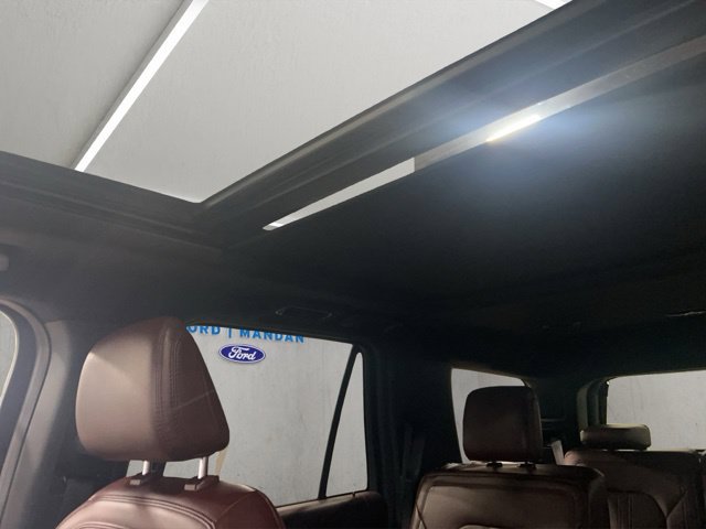 Certified 2024 Ford Expedition Limited AWD/4WD image 7