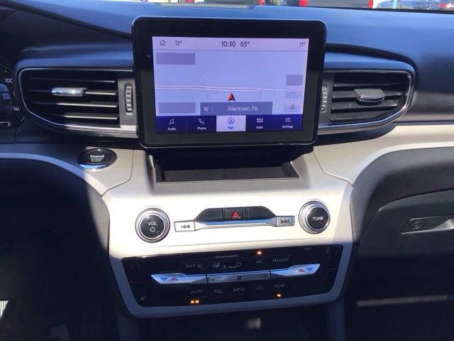 Certified 2023 Ford Explorer XLT w/ Equipment Group 202A RWD image 14