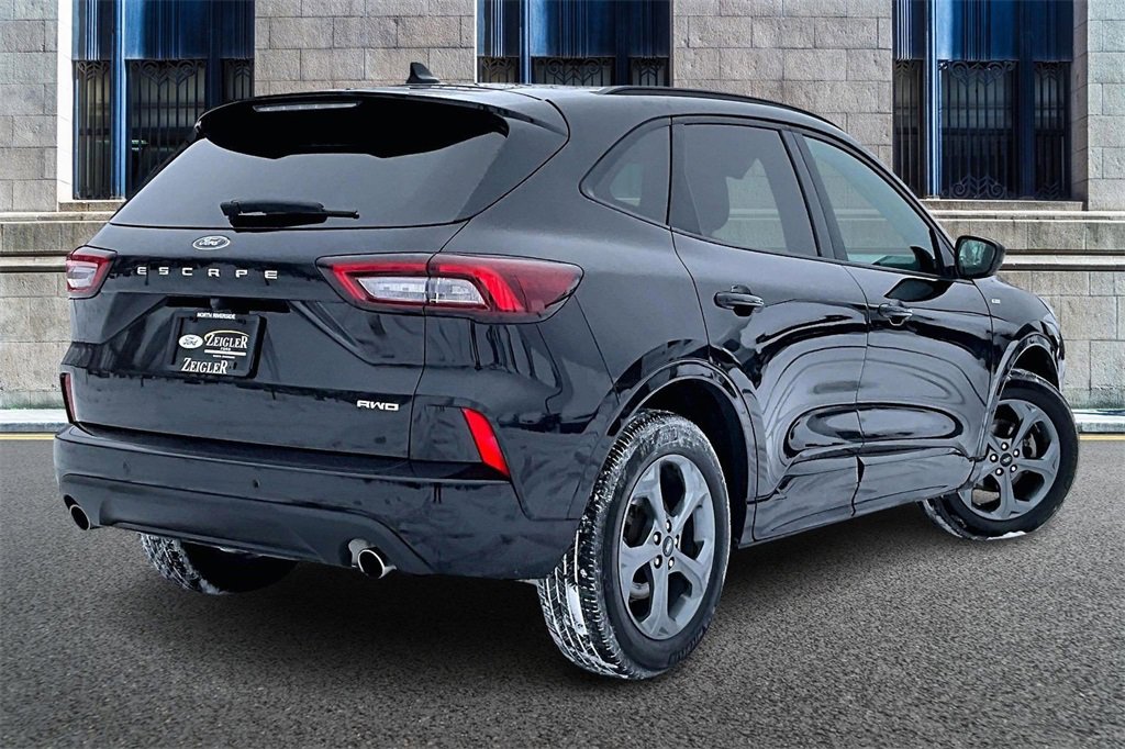 Certified 2023 Ford Escape ST-Line image 11