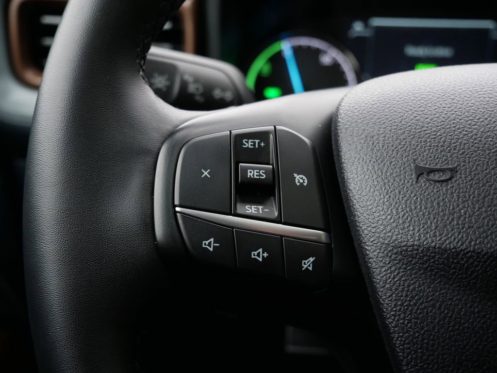 Certified 2023 Ford Maverick Lariat w/ Lariat Luxury Package image 21