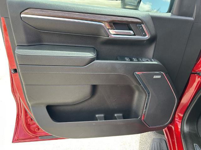 Used 2024 Chevrolet Silverado 1500 LT Trail Boss w/ LT Trail Boss Premium Package image 17