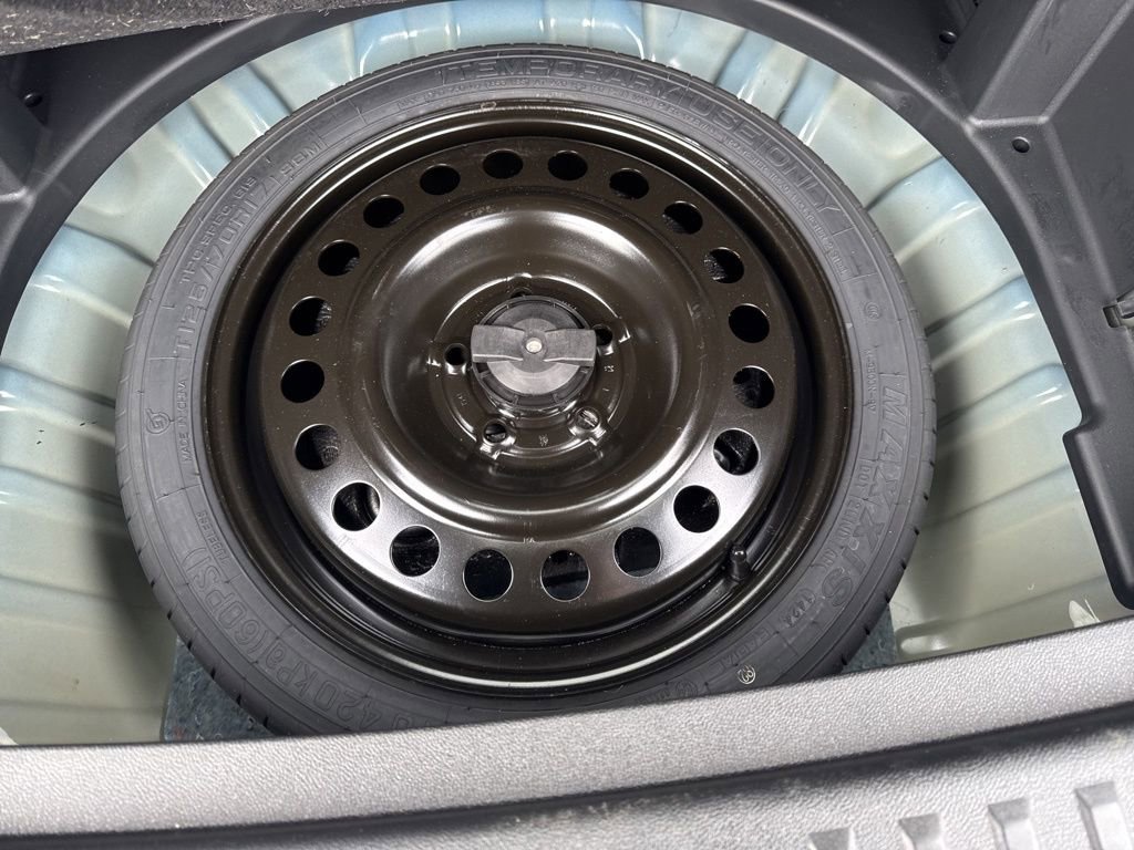 Used 2025 Chevrolet Equinox LT w/ Safety and Technology Package image 43