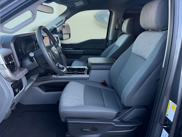 Certified 2024 Ford F250 XLT w/ Black Appearance Package image 20