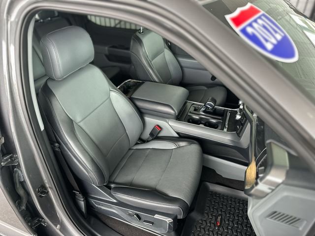 Certified 2021 Ford F150 Lariat w/ Equipment Group 502A High image 27