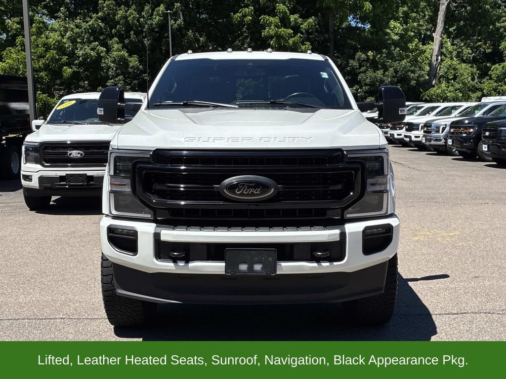 Certified 2022 Ford F250 Lariat w/ Black Appearance Package AWD/4WD image 2