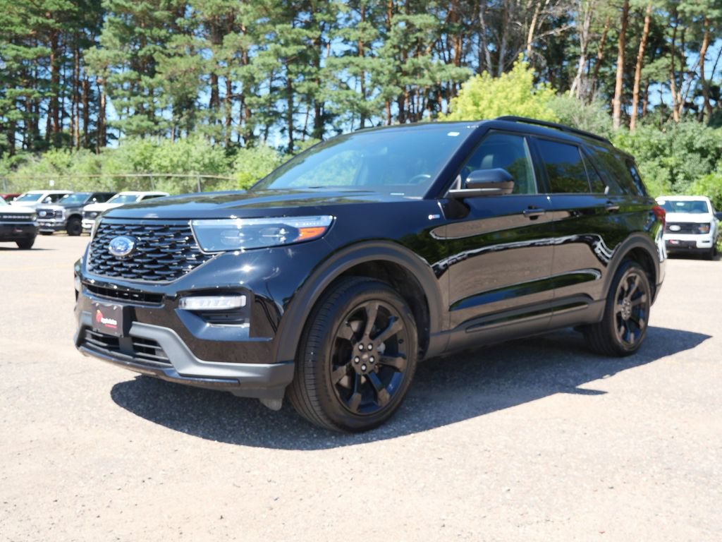 Certified 2023 Ford Explorer ST-Line w/ Class IV Trailer Tow Package AWD/4WD image 2