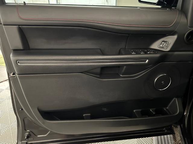 Certified 2023 Ford Expedition Limited image 17