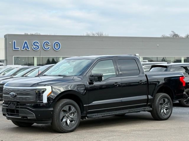 Certified 2022 Ford F150 Lightning Lariat w/ Equipment Group 511A High