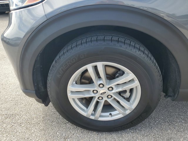 Certified 2021 Ford Explorer XLT image 8