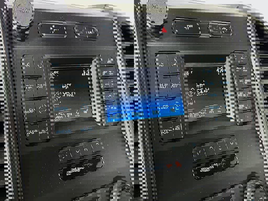 Certified 2017 Ford F150 XL w/ Equipment Group 101A Mid image 18