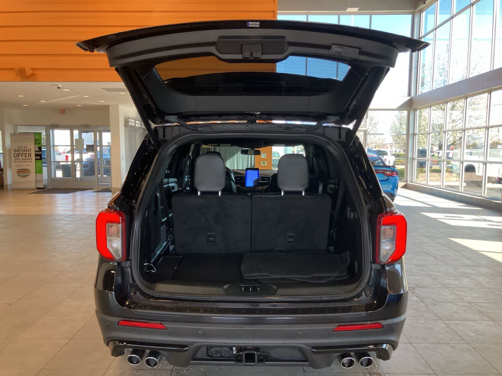 Certified 2020 Ford Explorer ST w/ ST Street Pack AWD/4WD image 27