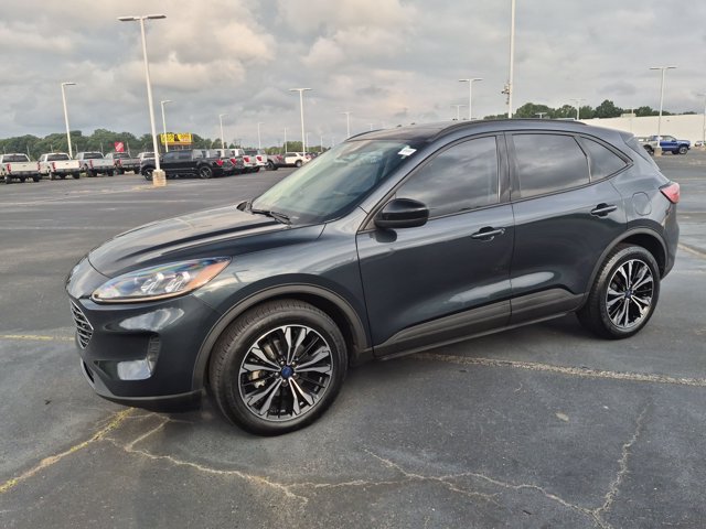 Certified 2022 Ford Escape SE w/ SE Sport Appearance Package AWD/4WD image 8