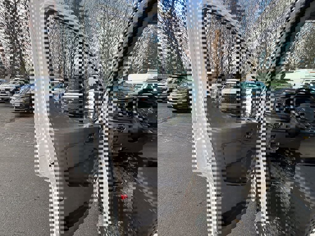 Certified 2024 Ford Transit 250 Low Roof w/ Exterior Upgrade Package image 16