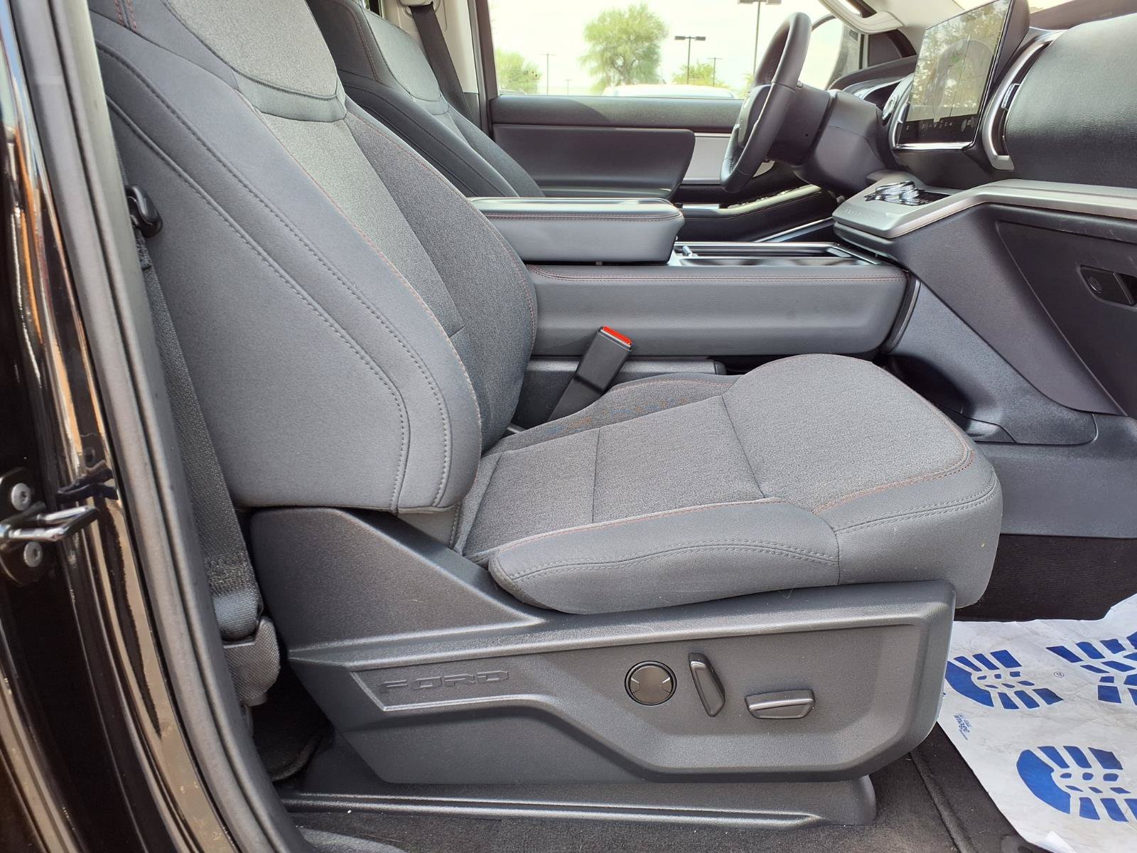 Certified 2025 Ford Expedition Max Active AWD/4WD image 11