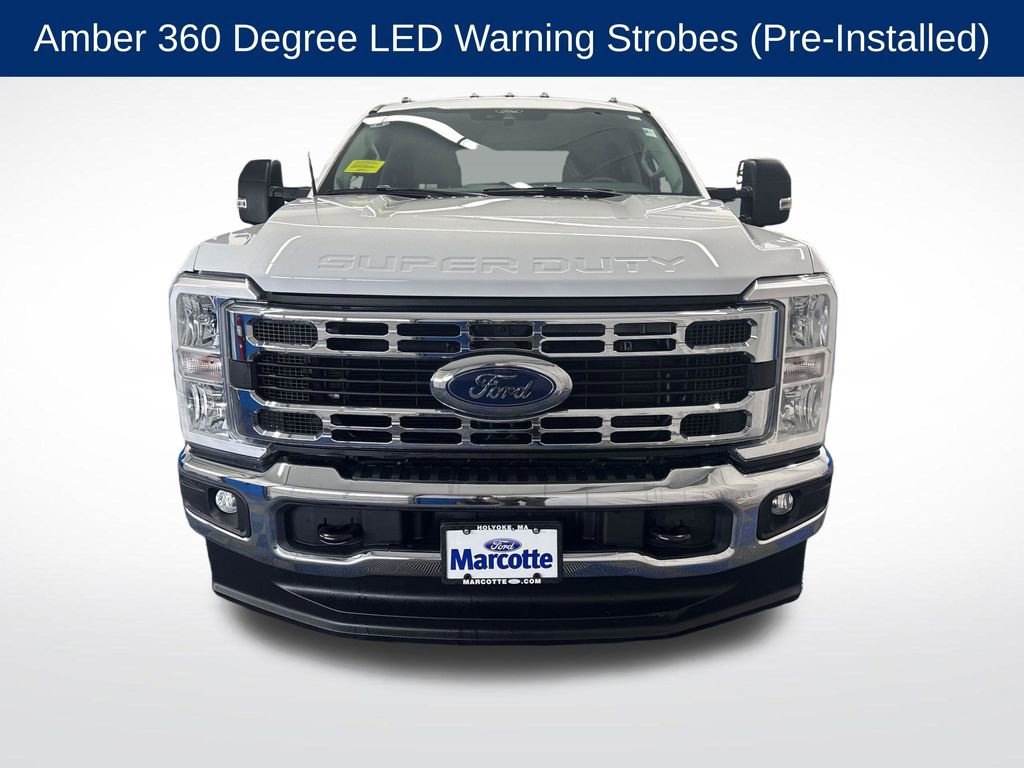Certified 2025 Ford F350 XLT AWD/4WD image 9