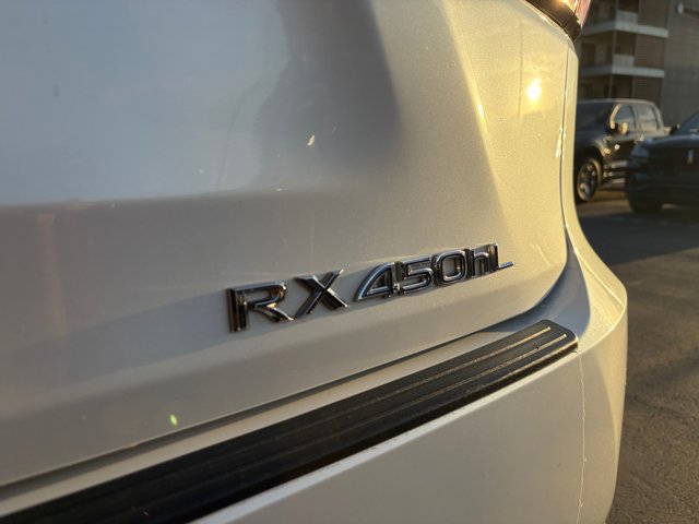 Used 2022 Lexus RX 450hL AWD w/ Premium Package image 24