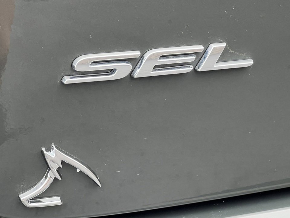 Certified 2022 Ford Edge SEL w/ Convenience Package image 9