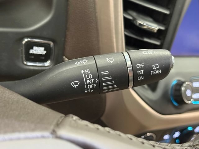 Used 2017 GMC Acadia Denali w/ Technology Package AWD/4WD image 20