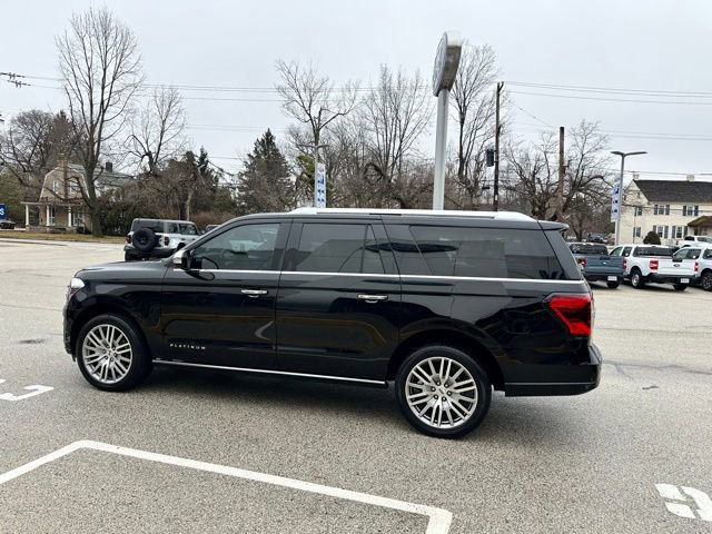Certified 2022 Ford Expedition Max Platinum image 11