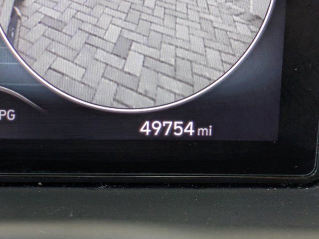 Used 2022 Hyundai Santa Cruz Limited w/ Launch Package image 28