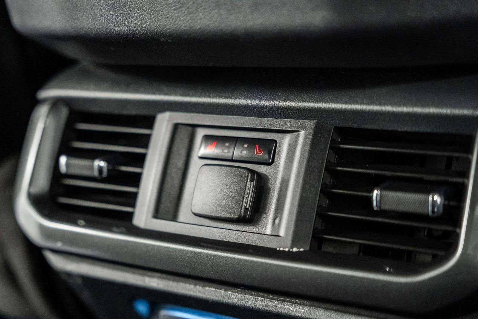 Certified 2023 Ford F150 Lariat w/ Equipment Group 502A High image 43