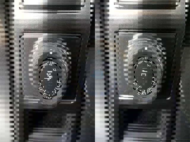 Certified 2019 Ford F150 XLT w/ Equipment Group 302A Luxury image 20