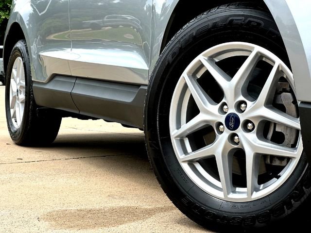 Certified 2022 Ford Edge SEL w/ Convenience Package AWD/4WD image 6