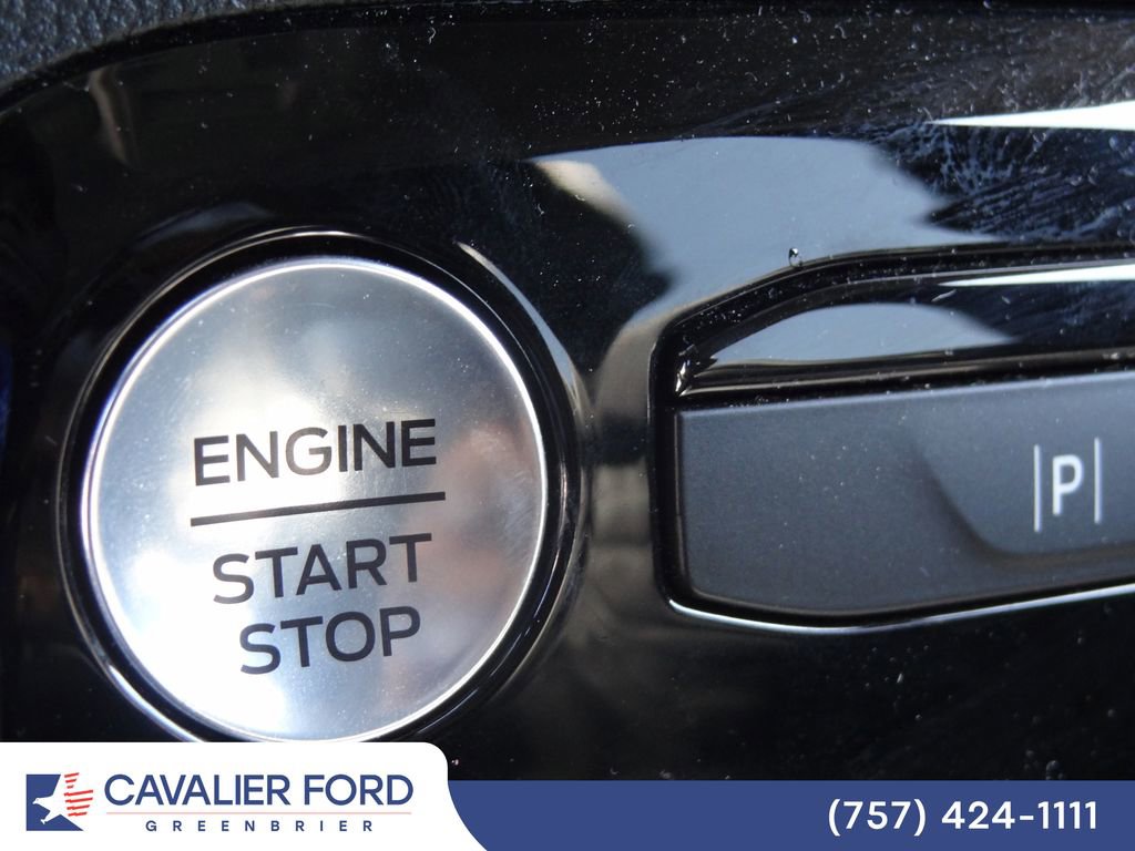 Certified 2023 Ford Escape Platinum w/ Premium Technology Package FWD image 13