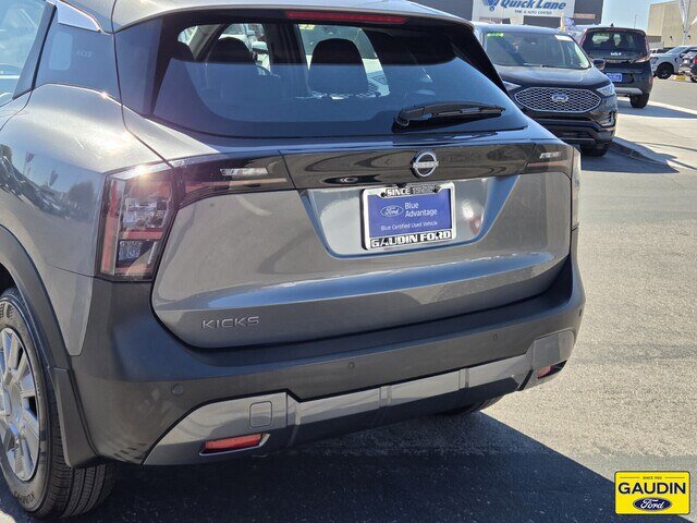 Used 2025 Nissan Kicks S FWD image 6